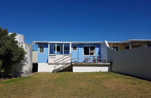 Pukenui House | Cosy bach overlooking stunning Houhora harbour