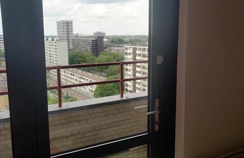 Zuidwest Apartment | Cosy, beautiful and spacious 3 bedroom apartment