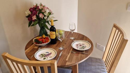 Great Witley Apartment | Cosy Bolt-hole escape for 2 in stunning valley