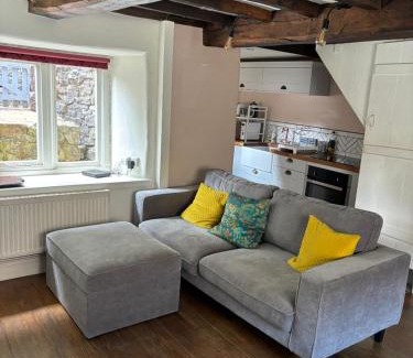 Wirksworth House | Cosy Boutique Cottage Wirksworth