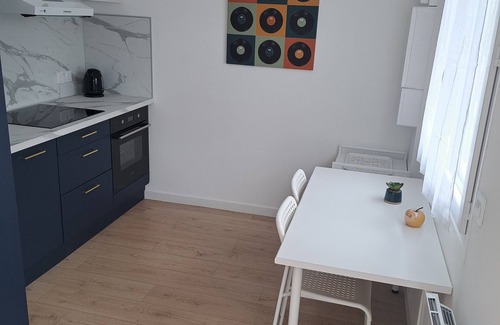 Mordelles House | Cosy, bright house close to amenities in Mordelles