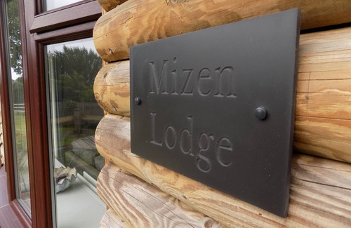 Watermouth Cabin | Cosy Cabin Retreat in Ilfracombe, North Devon