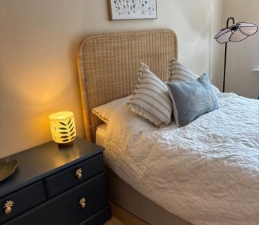 Ware Apartment | Cosy central hideout