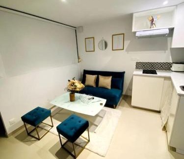 Fuveau Apartment | Cosy Cottage by Alice Village Provençal Serenity