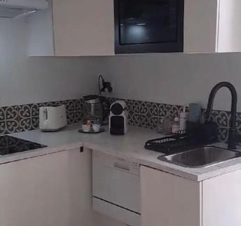 Fuveau Apartment | Cosy Cottage by Alice Village Provençal Serenity