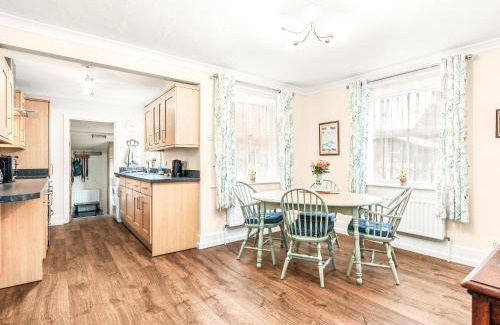 New Forest District House | Cosy Cottage