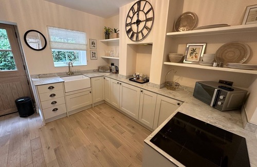 Kerridge House | Cosy cottage in Bollington offering an escape to the Peak District and beyond.