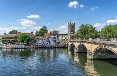 Henley House | Cosy cottage within walking distance to Hart Street, perfect for exploring Henley-on-Thames