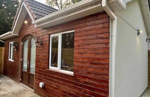 County Meath Apartment | Cosy Country Cottage Near Emerald Park