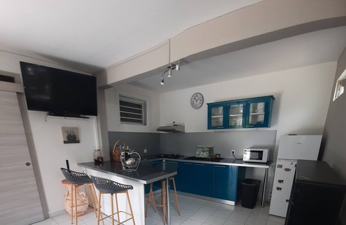 Pointe-Noire Apartment | Cosy F2 in cosy villa + car rental possible