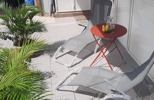 Pointe-Noire Apartment | Cosy F2 in cosy villa + car rental possible