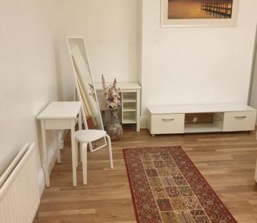 Newcastle-upon-Tyne Apartment | Cosy Family Flat