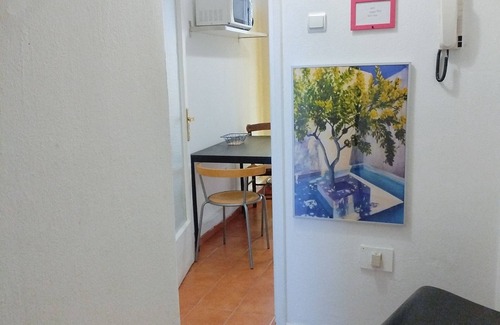 Thessaloniki City Centre Apartment | Cosy Flat Helexpo in Old City D1