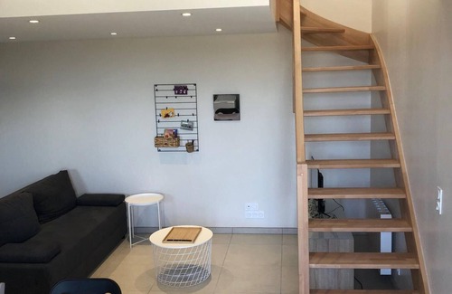 Saint-Quentin-sur-le-Homme Apartment | Cosy gîte near Mont Saint Michel