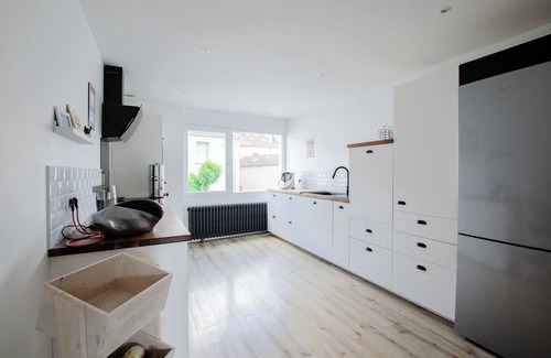 Jouy-aux-Arches House | "Cosy House" 5 bedrooms. Pets allowed