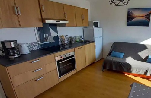 Les Angles Apartment | Cosy Mountain T2 Cabin - Lake View