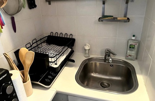 Saint-Fargeau Apartment | Cosy nest in the heart of Paris