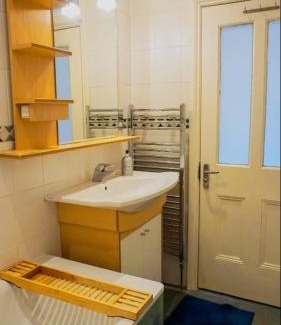 Munster Hotel | Cosy Place To Stay In the City Of London