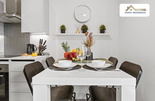 Hemel Hempstead Apartment | Cosy & Spacious Studio 20% OFF with Parking - Hemel Hempstead