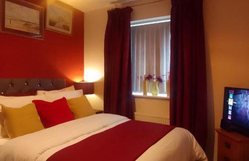 Walsall Hotel | Cosy Stay in Walsall by Ideal Home
