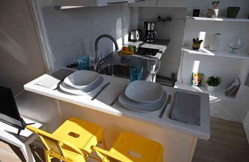 Centre-ville Apartment | Cosy Studio