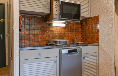 Allevard Apartment | Cosy Studio Mezzanine Apartment with Mountain View and Balcony