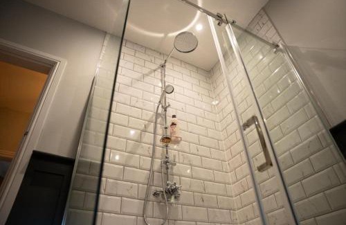 Clitheroe House | Cosy Village House