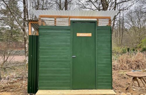 Saint John's Town of Dalry House | Cosy woodland off grid Shepherds Hut - Hazel