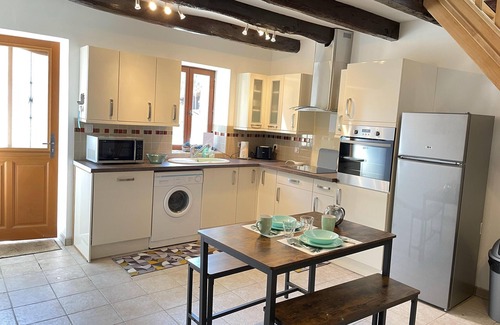 Saint-Hilaire-la-Treille Cottage | Cottage - The Moulin Treillard - Sleeps3 - Parking