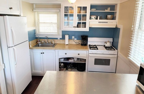 Bozman Cottage | Cottage #2: Charming 2-bedroom cottage, waterfront, WiFi