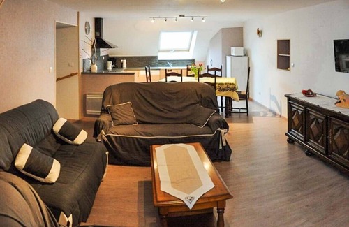 Neubois Cottage | Cottage at the foot of the Vosges Mountains, 2 bedrooms, sleeps 6, fully renovated