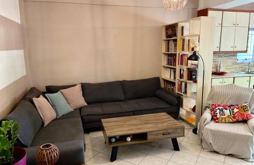 Ilida Apartment | Cottage House