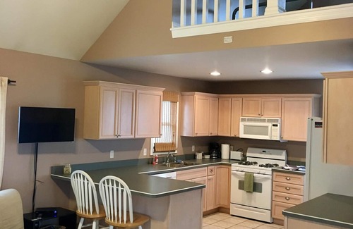 Michigan City Cottage | Cottage House in Beachwalk - Perfect little Cottage near Lake Michigan