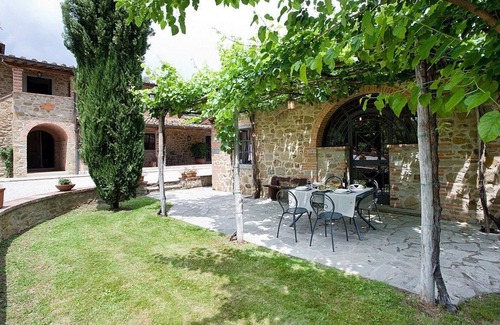 Pietraviva Apartment | Cottage Hut Detached house