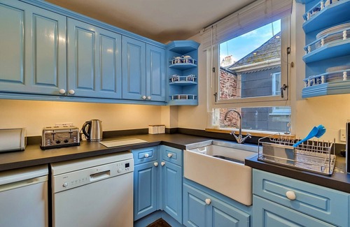 Kingsand Cottage | Cottage in Kingsand with Stunning Sea Views