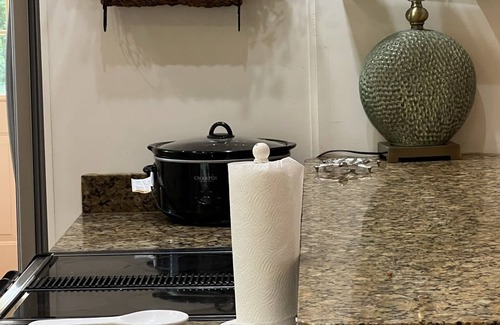 Adel Cottage | Cottage In The Woods, Lots Of Wildlife, Gated, And Paved, And Very Private,