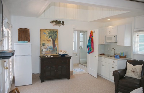 South Redondo Cottage | Cottage Is All New & Charming, Steps to the Beach.