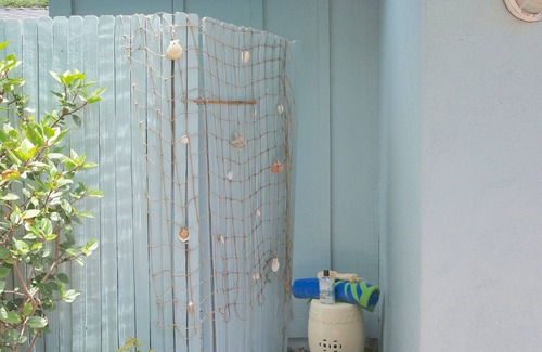 South Redondo Cottage | Cottage Is All New & Charming, Steps to the Beach.