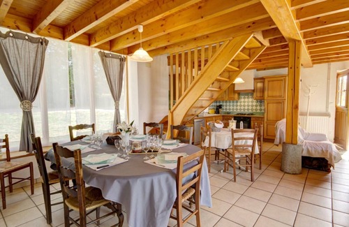 Les Salles Cottage | Cottage La Grange: Old Charm, WiFi, Pets, Nature & Hiking