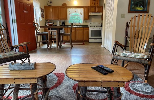 Branford House | Cottage on five-acres surrounded by parks with Crystal Clear Springs!