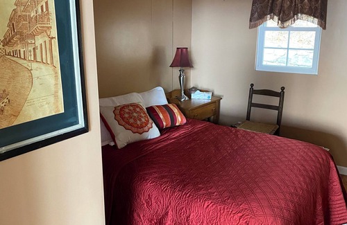 Town of Chesterfield Cottage | Cottage on Lake Champlain with a Private Beach