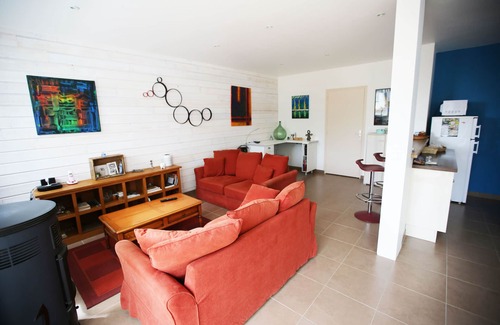Perrou House | Cottage on private grounds
