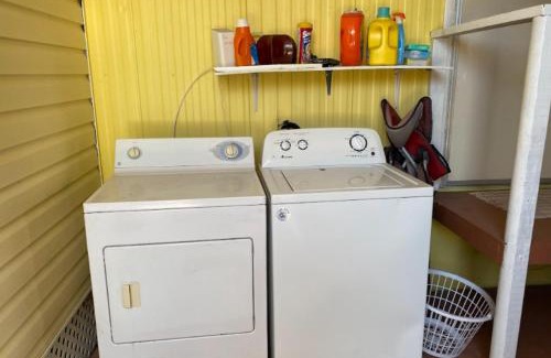 Buckhead Ridge Apartment | Cottage on the Water!