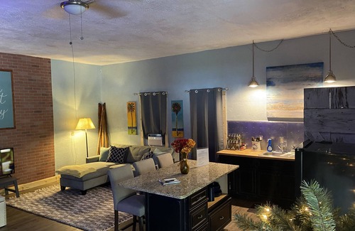 Surfside Beach Cottage | Cottage overlooking Pool in Murrells Inlet