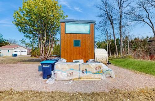 Malletts Bay Hotel | Cottage Retreat