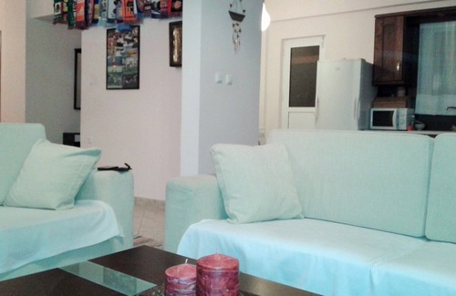 Kropia Villa | cottage villa near airport