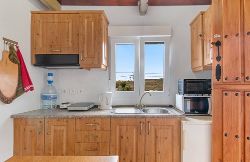 La Solana Cottage | Cottage with Cave, garden, trekking trails and city nearby