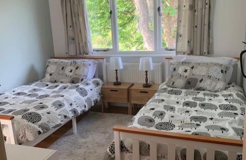 Llanfihangel Tal-y-llyn Apartment | Cottage with outstanding views