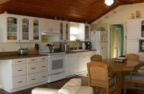 Matlacha House | Cottage with private deck in the heart of Matlacha