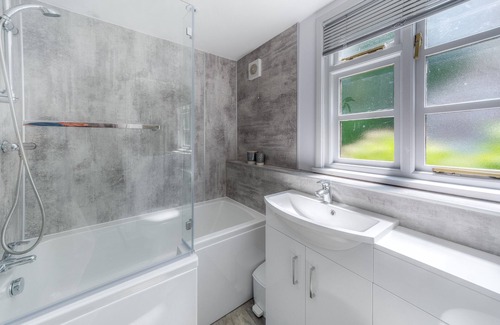 Hunston House | Cottage within easy reach of West Wittering